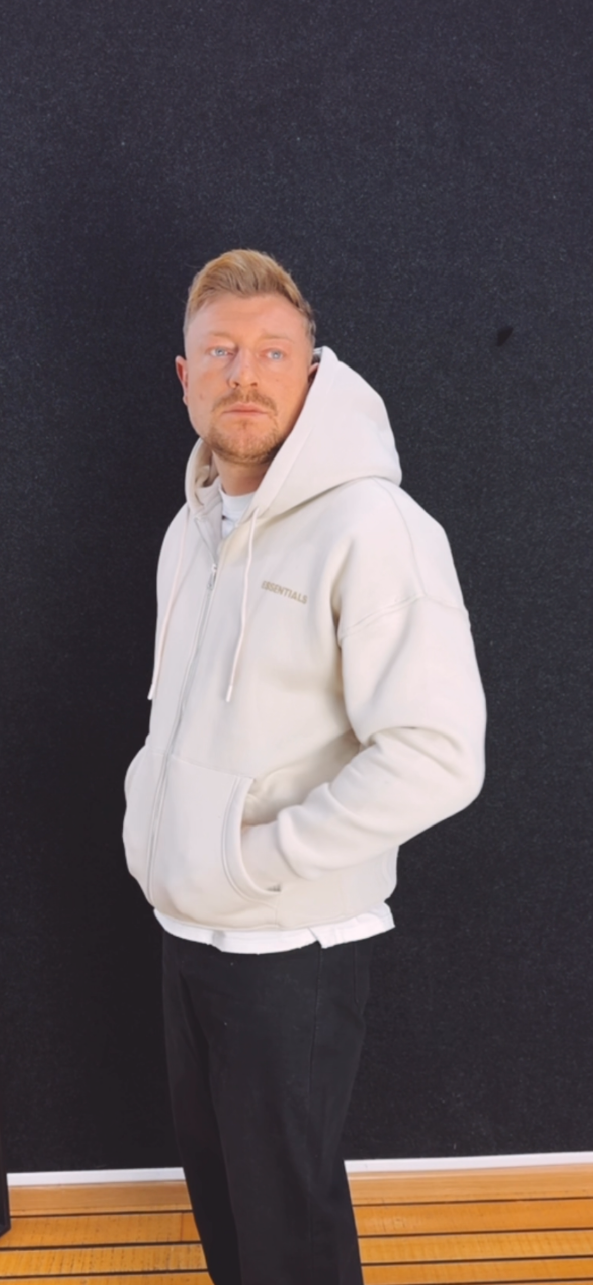 Zip Hoodie Essentials Creme