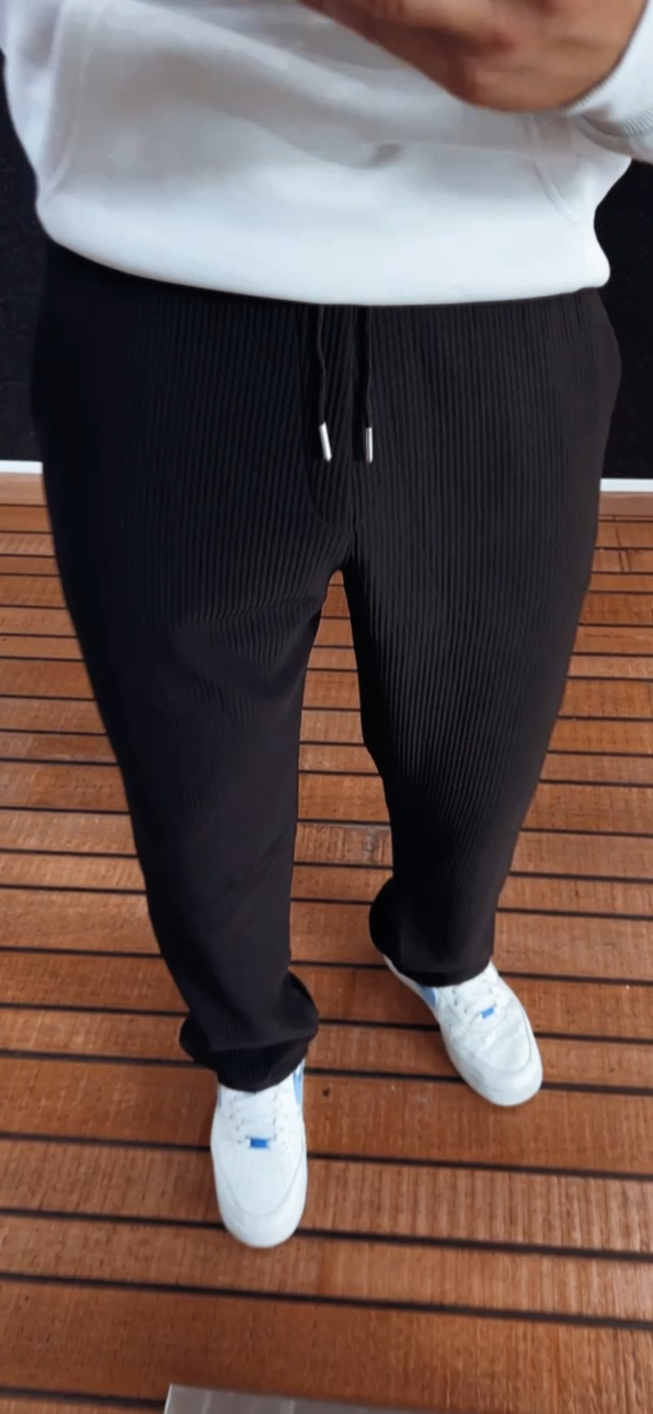 Pants Rip Schwarz