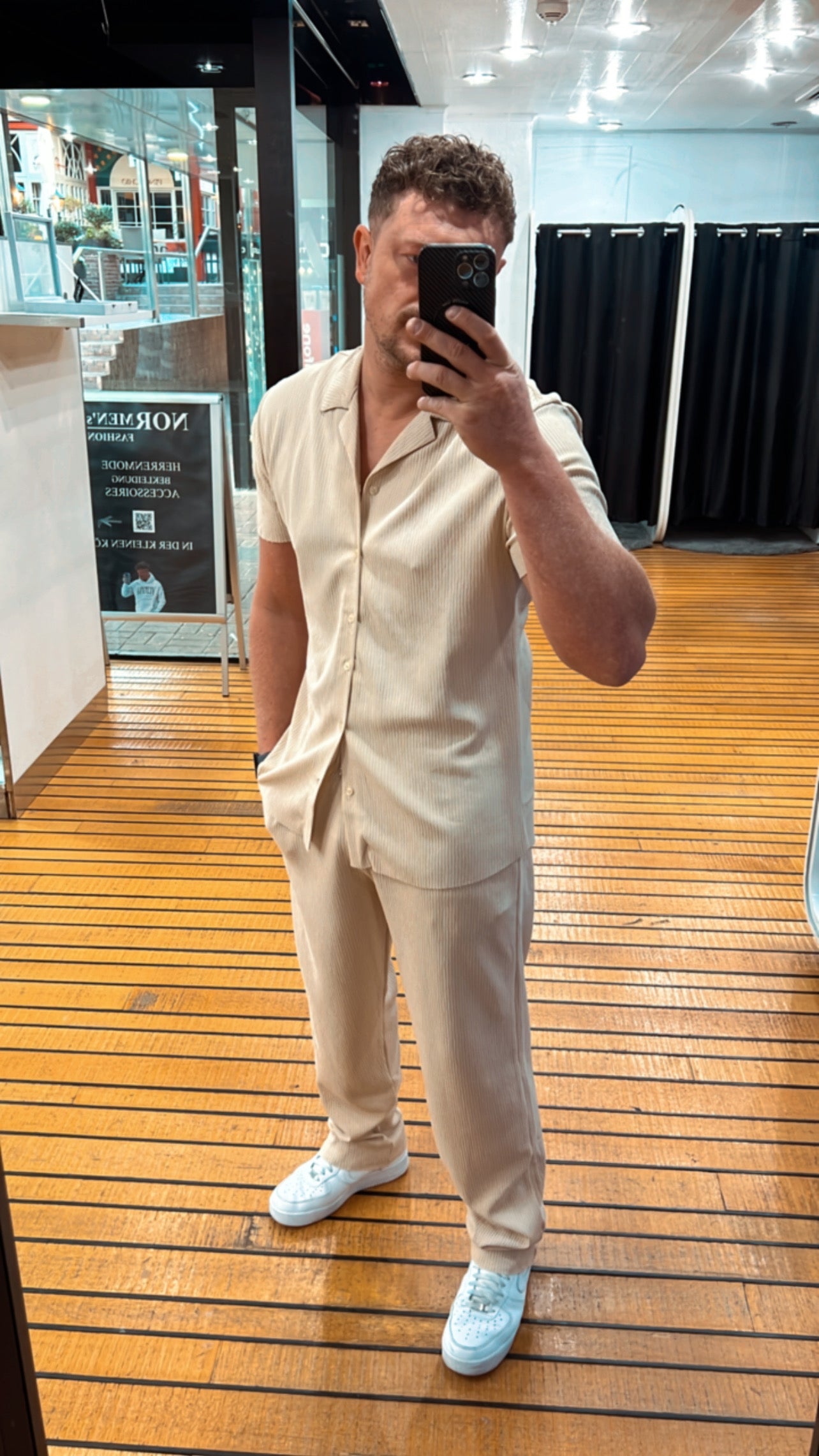 Hemd Beige Plissees Oversize