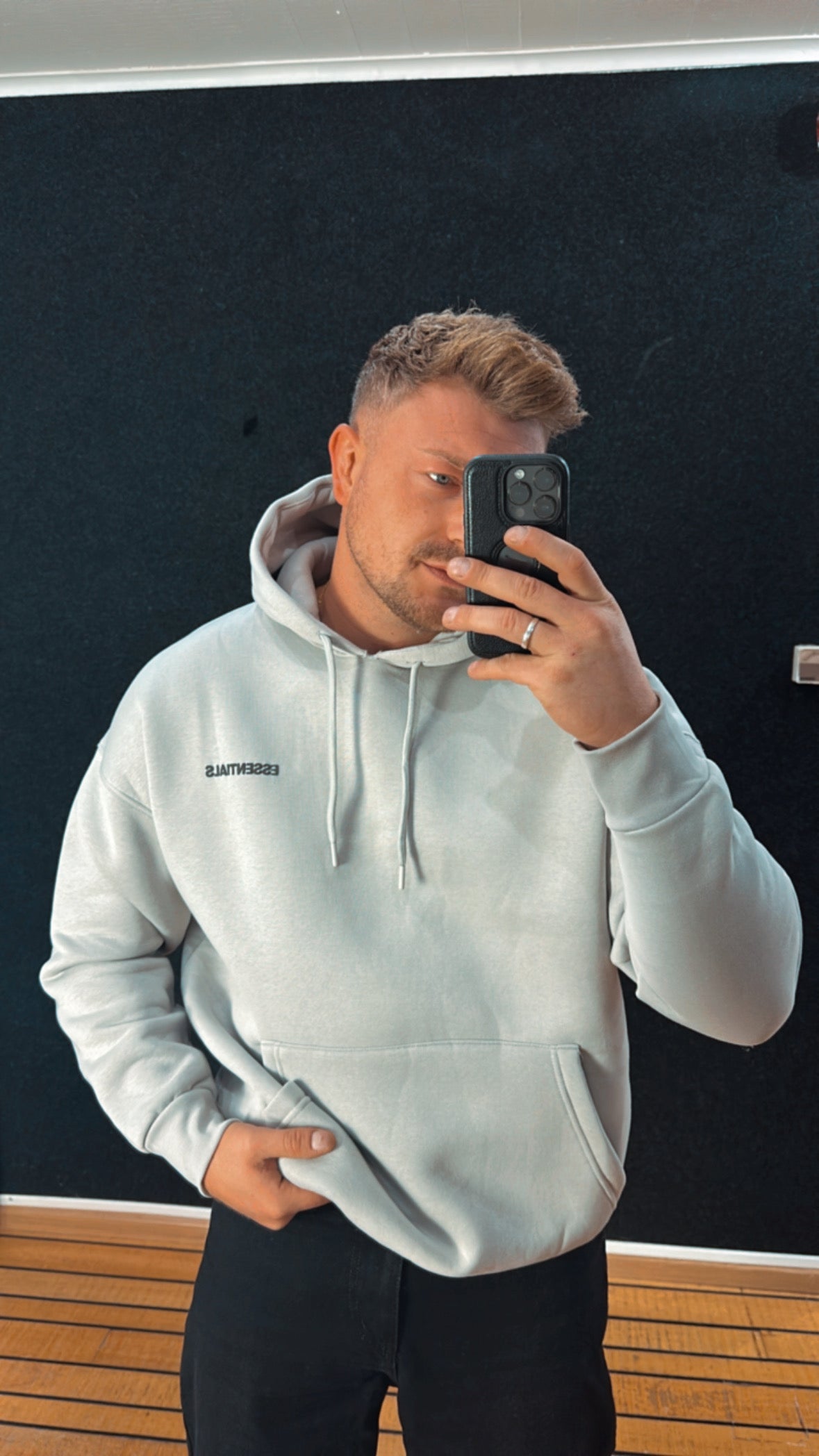 Hoodie Essentials Icegrau