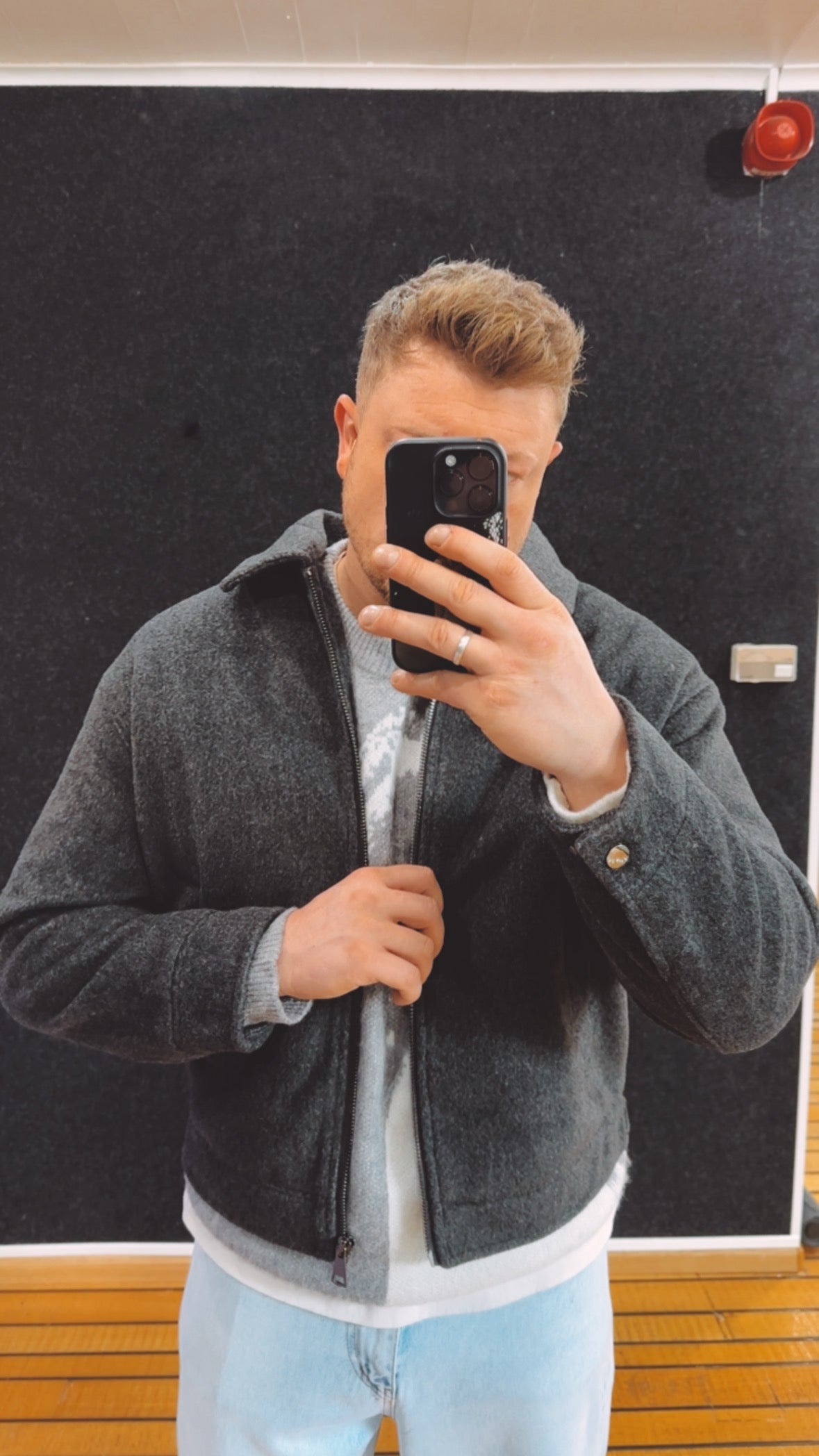 Jacke Grau