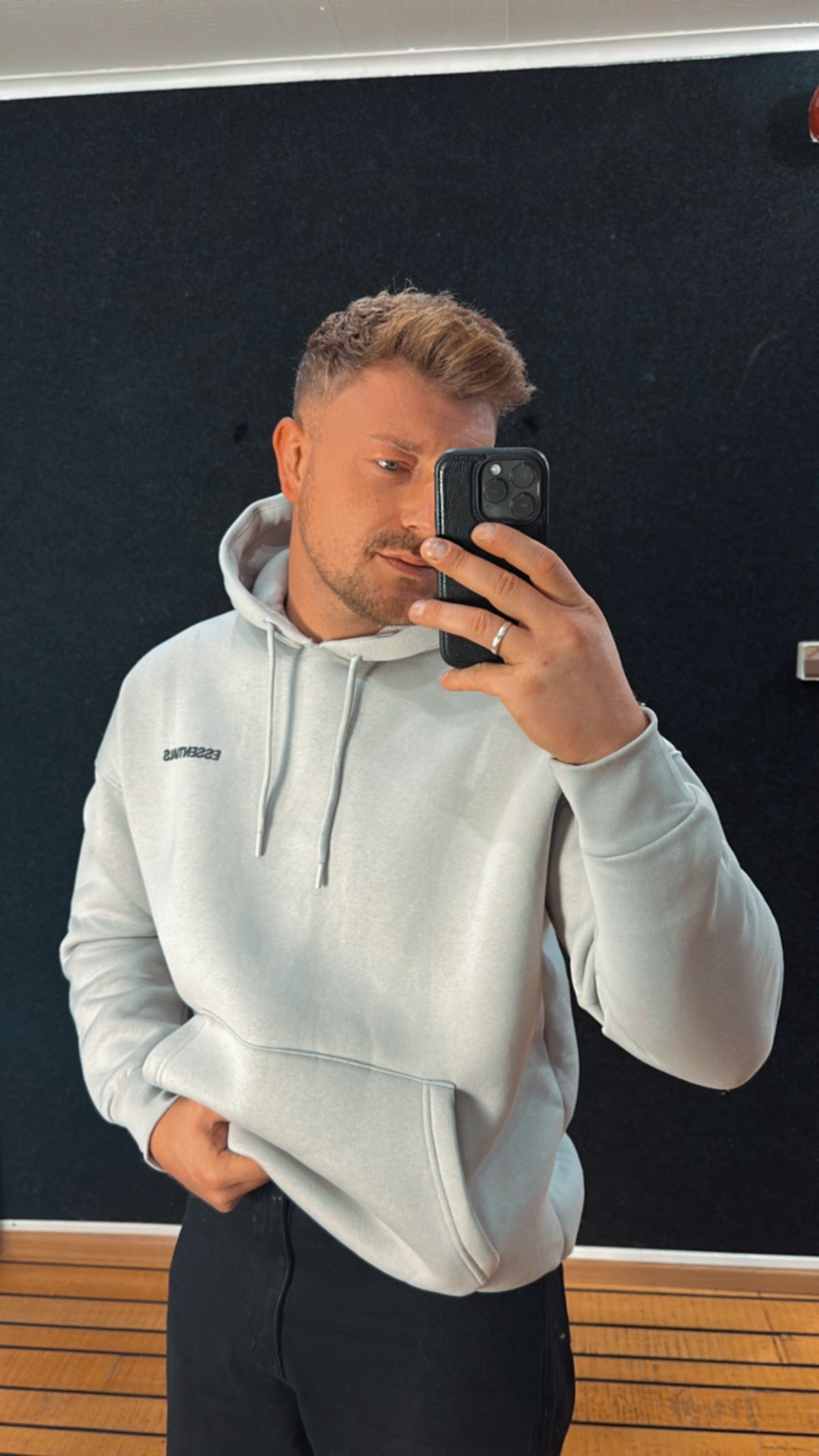 Hoodie Essentials Icegrau