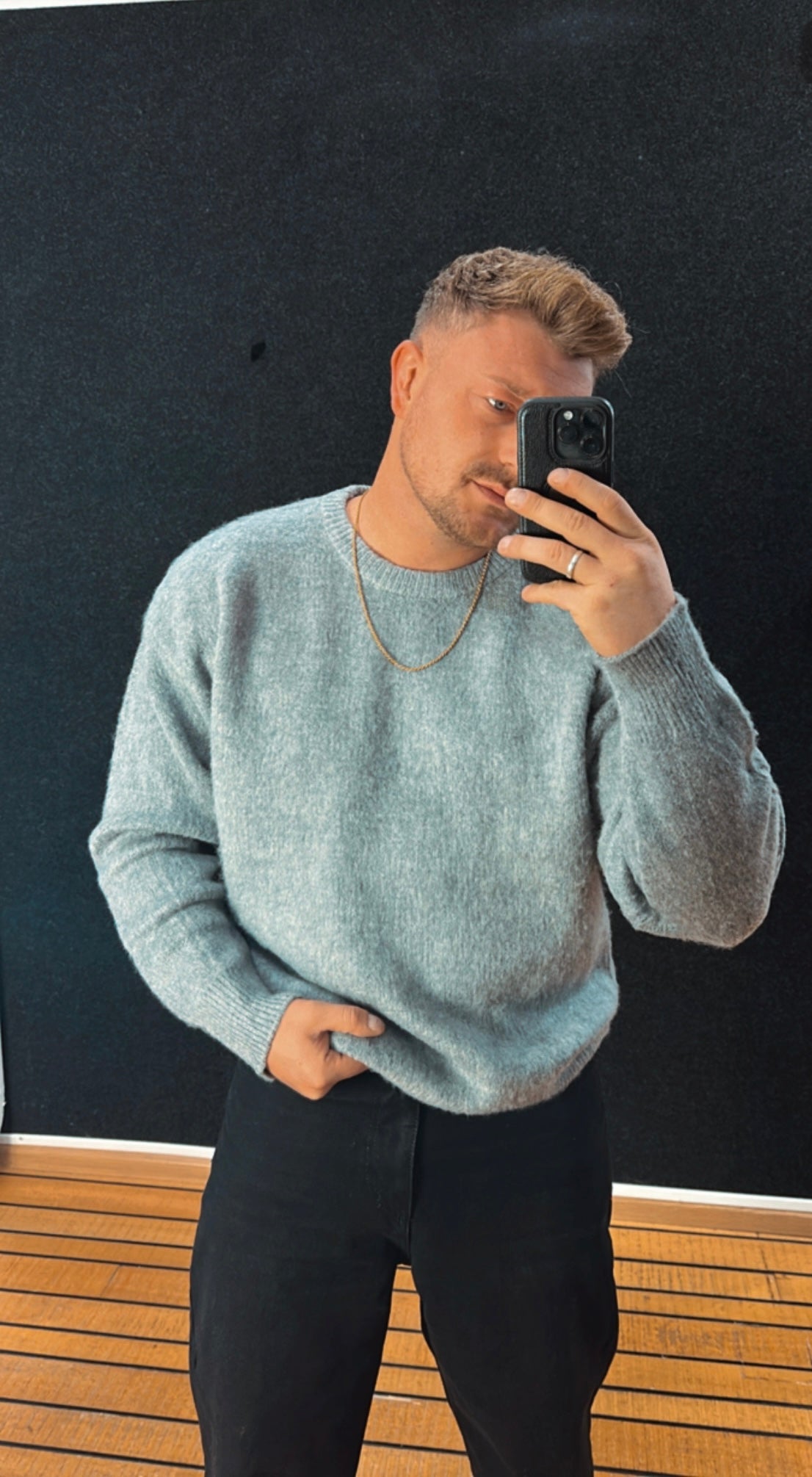 Pullover Grau