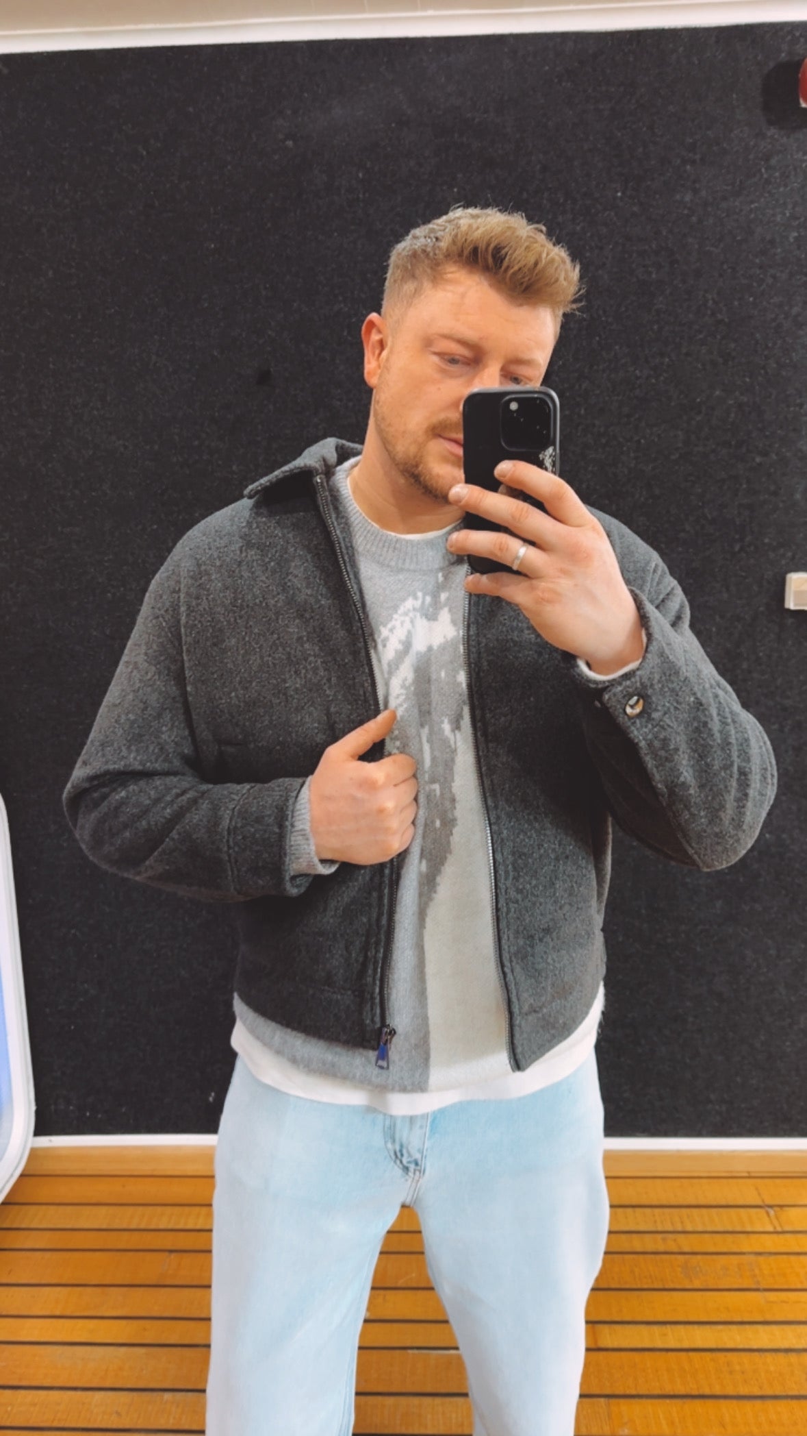 Jacke Grau