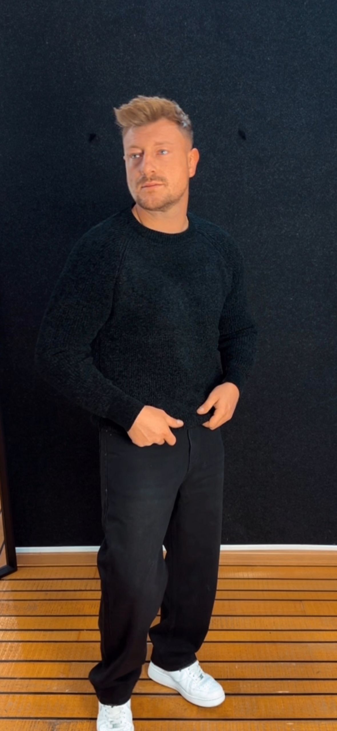 Pullover in Schwarz