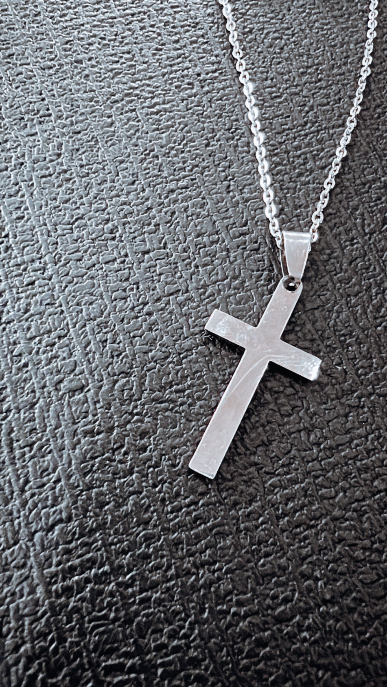 Kette mit Kreuz